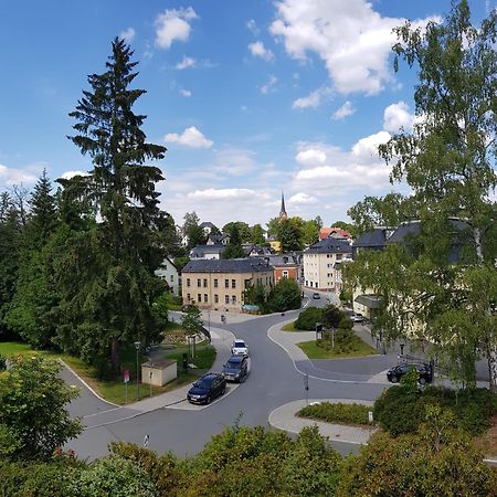 Ferienwohnungen Villa Goldbrunnen 巴特埃尔斯特 外观 照片