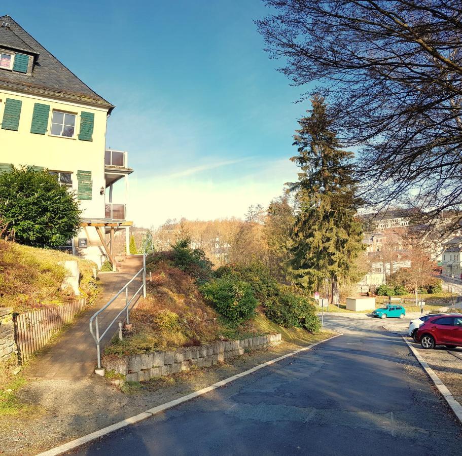 Ferienwohnungen Villa Goldbrunnen 巴特埃尔斯特 外观 照片